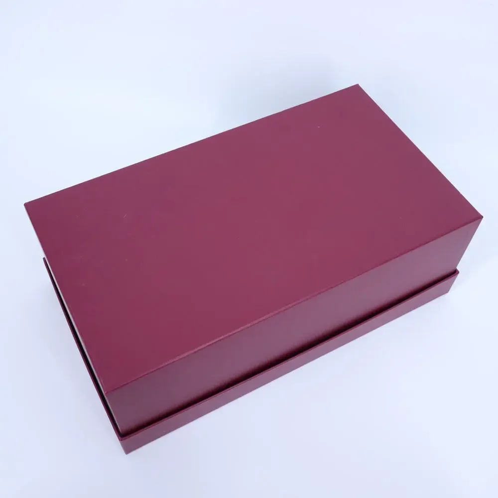 Gucci maroon white